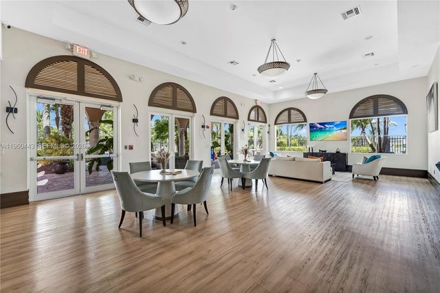 5046 SW 162nd Avenue, Miramar, FL 33027