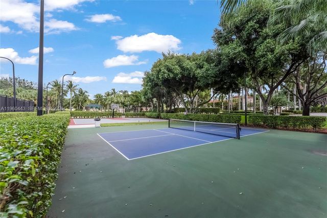 5046 SW 162nd Avenue, Miramar, FL 33027