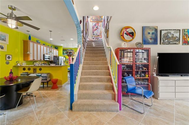 8957 Malibu ST 502, Naples, FL 34113