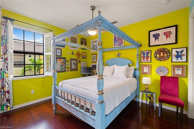 8957 Malibu ST 502, Naples, FL 34113