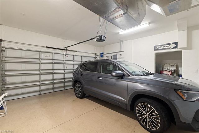 8957 Malibu ST 502, Naples, FL 34113