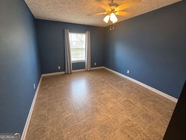 3931 Landgraf Cove, Decatur, GA 30034