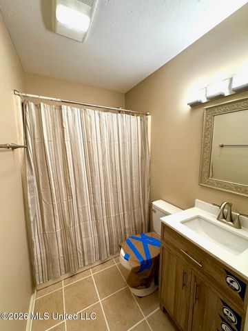 409 Lehmberg Road, Columbus, MS 39702