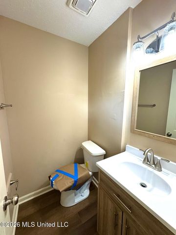 409 Lehmberg Road, Columbus, MS 39702