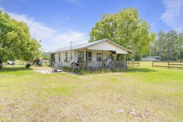 37885 KINGS FERRY Road, Hilliard, FL 32046