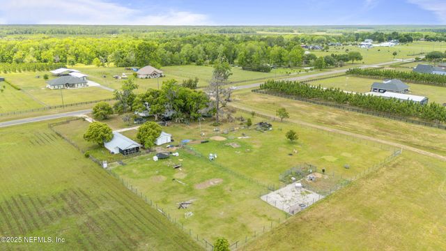 37885 KINGS FERRY Road, Hilliard, FL 32046