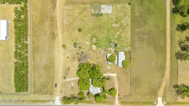37885 KINGS FERRY Road, Hilliard, FL 32046