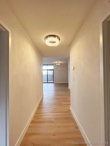 3200 Park Avenue 4D, Bridgeport, CT 06604