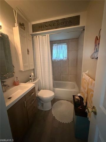 823 Courtington LN 1, Fort Myers, FL 33919