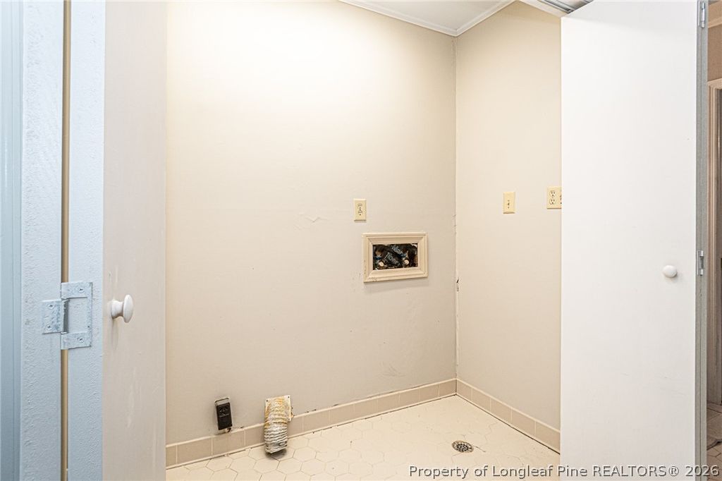 130 S Churchill Drive, Fayetteville, NC 28303 — photo 24