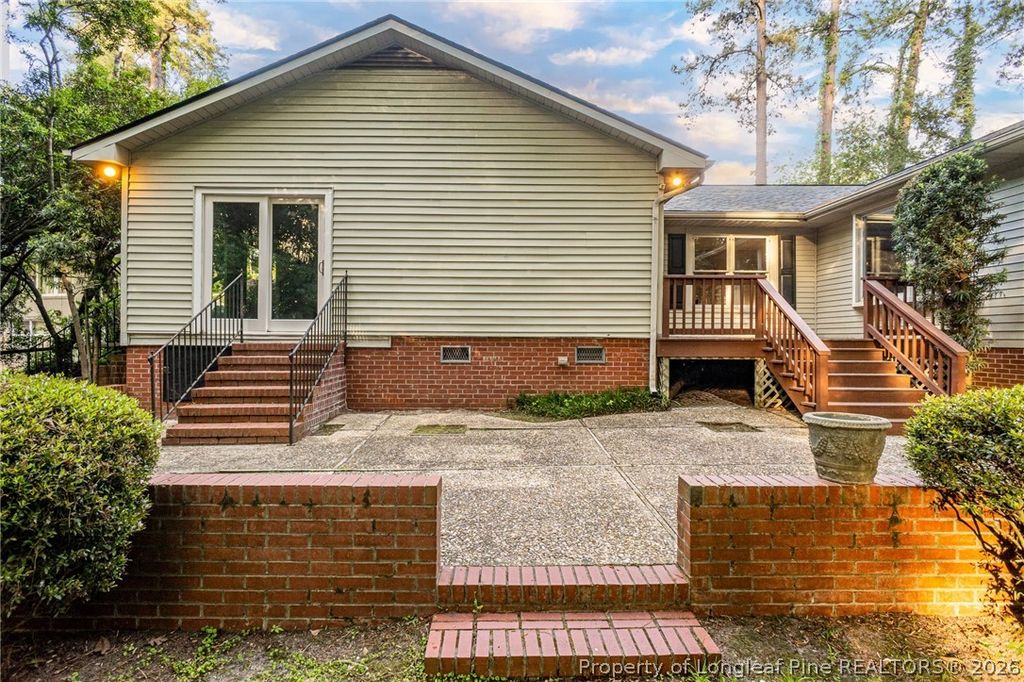 130 S Churchill Drive, Fayetteville, NC 28303 — photo 40