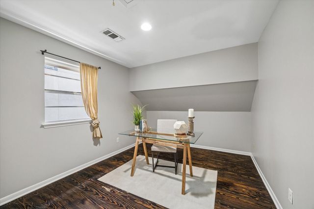 1907 Norfolk Street B, Houston, TX 77098