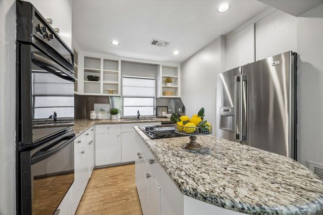1907 Norfolk Street B, Houston, TX 77098