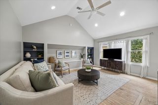 1907 Norfolk Street B, Houston, TX 77098