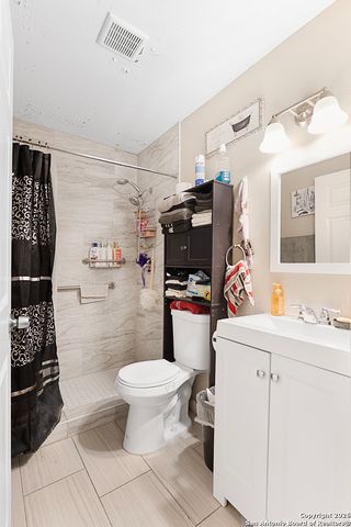 912 Torreon, San Antonio, TX 78207