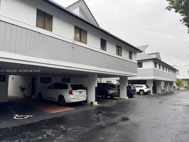 7325 SW 63rd Ave 102-B, South Miami, FL 33143