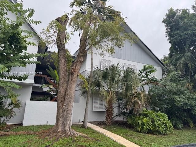 7325 SW 63rd Ave 102-B, South Miami, FL 33143