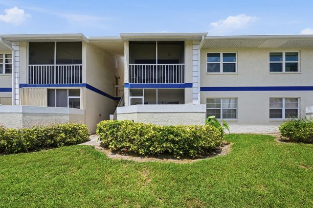 1530 SE Royal Green Circle 204, Port St. Lucie, FL 34952