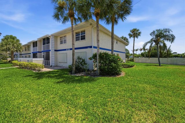 1530 SE Royal Green Circle 204, Port St. Lucie, FL 34952