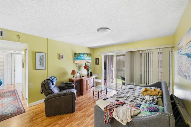 1530 SE Royal Green Circle 204, Port St. Lucie, FL 34952