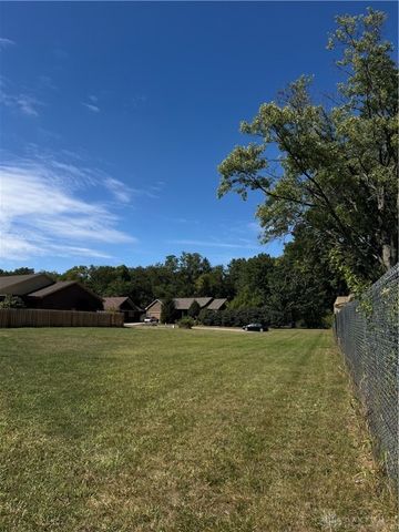 420 Spring Glen Drive, Yellow Springs Vlg, OH 45387