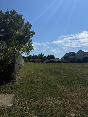 420 Spring Glen Drive, Yellow Springs Vlg, OH 45387