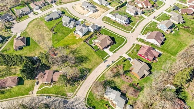 420 Spring Glen Drive, Yellow Springs Vlg, OH 45387