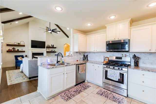 7533 Devonshire Avenue, Springdale, AR 72762