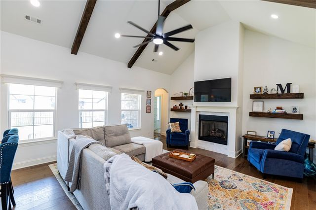 7533 Devonshire Avenue, Springdale, AR 72762