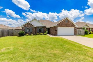 7533 Devonshire Avenue, Springdale, AR 72762