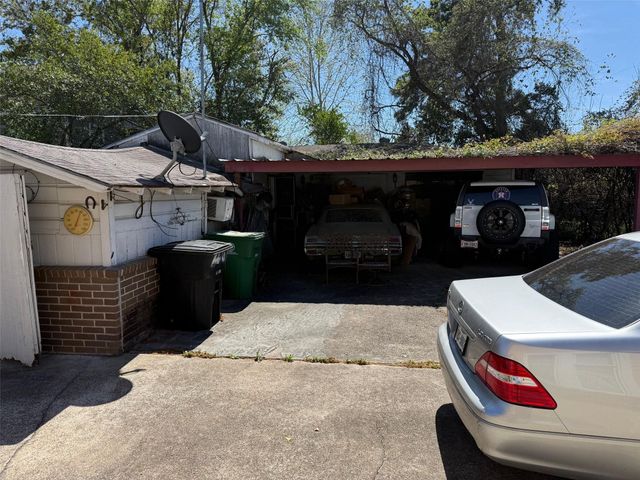 402 Frisco Street, Houston, TX 77022