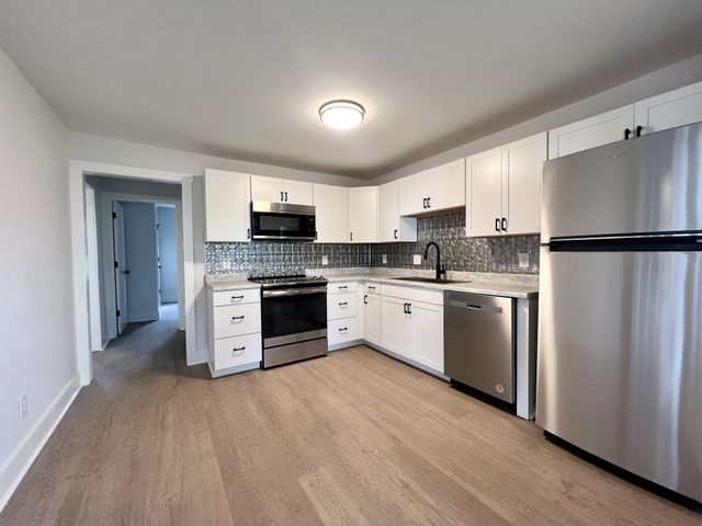 200 Clark Blvd, Mcminnville, TN 37110
