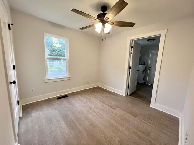 200 Clark Blvd, Mcminnville, TN 37110