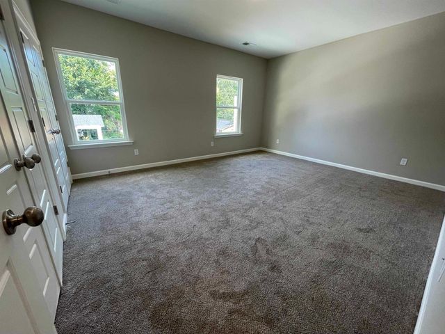 296 E WASHINGTON AVE # 3, Covington, TN 38019