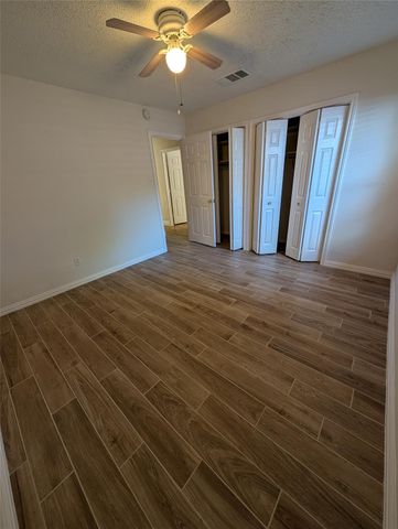 5914 Green Acres ST, Austin, TX 78727