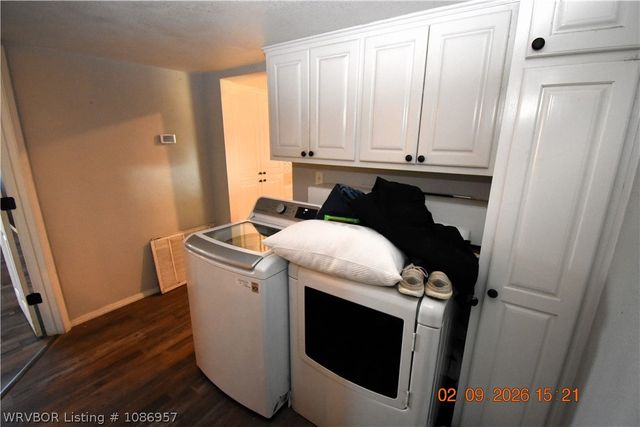 108042 N US 59 Highway, Sallisaw, OK 74955