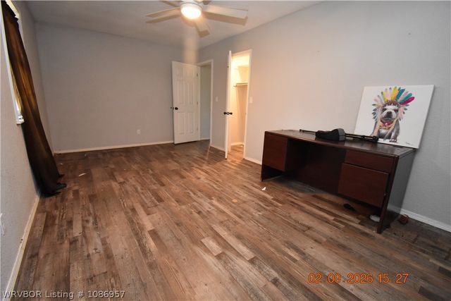 108042 N US 59 Highway, Sallisaw, OK 74955