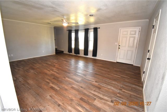 108042 N US 59 Highway, Sallisaw, OK 74955