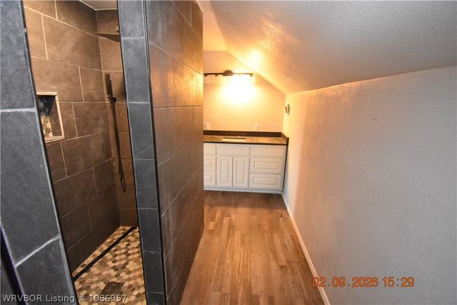 108042 N US 59 Highway, Sallisaw, OK 74955