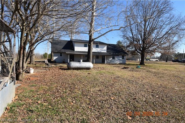 108042 N US 59 Highway, Sallisaw, OK 74955