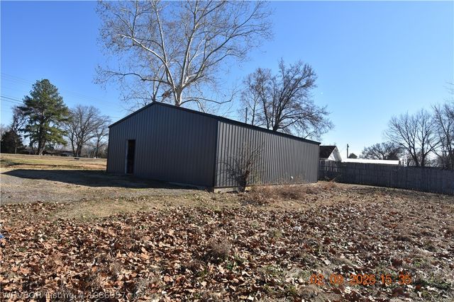 108042 N US 59 Highway, Sallisaw, OK 74955