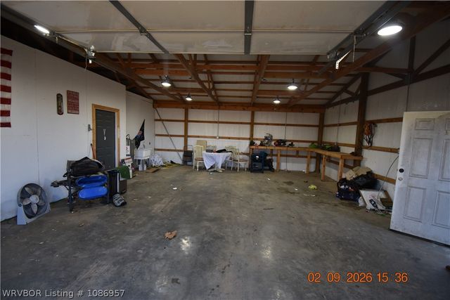 108042 N US 59 Highway, Sallisaw, OK 74955