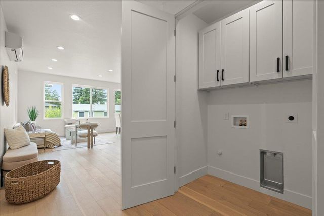 186 W Rincon Avenue, Campbell, CA 95008