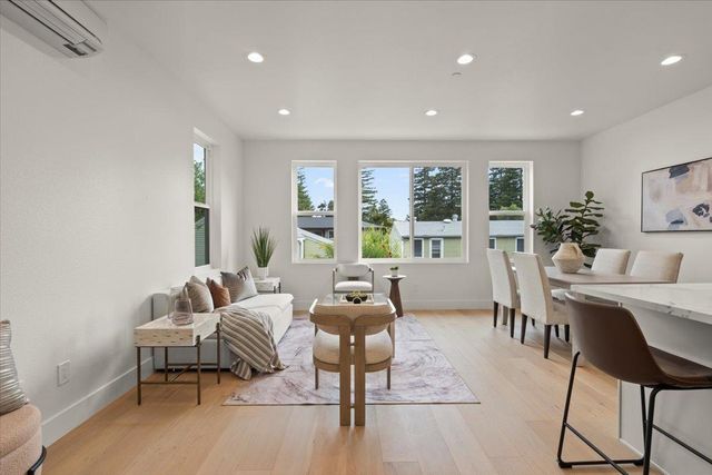 186 W Rincon Avenue, Campbell, CA 95008