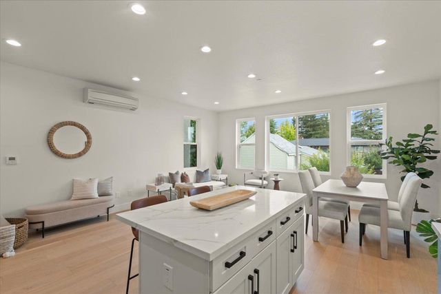 186 W Rincon Avenue, Campbell, CA 95008