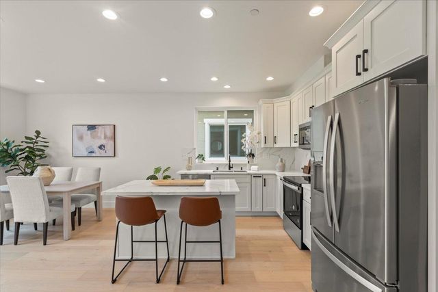 186 W Rincon Avenue, Campbell, CA 95008