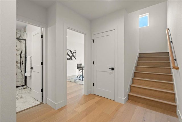 186 W Rincon Avenue, Campbell, CA 95008