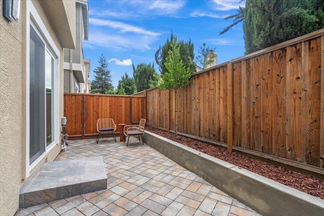 186 W Rincon Avenue, Campbell, CA 95008