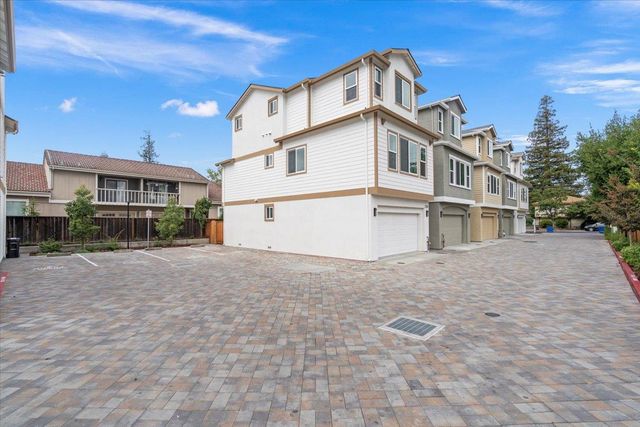 186 W Rincon Avenue, Campbell, CA 95008