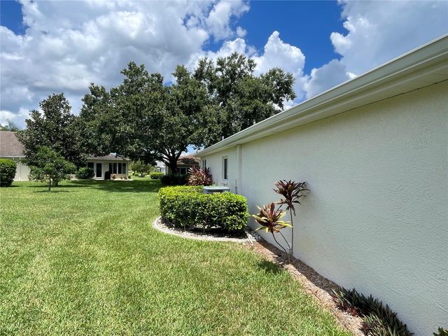 2222 MAYFIELD PALMS LANE 322, Sun City Center, FL 33573